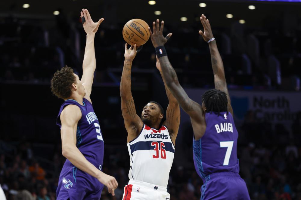 捂住大腿 捂住大腿