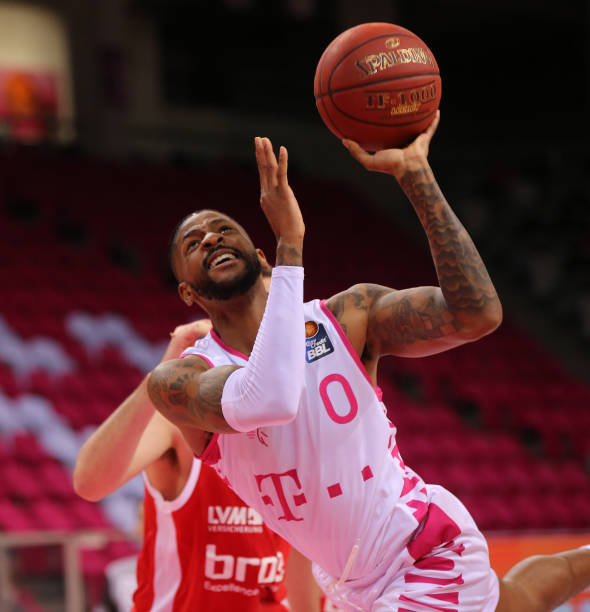 仅仅依靠现 仅仅依靠现