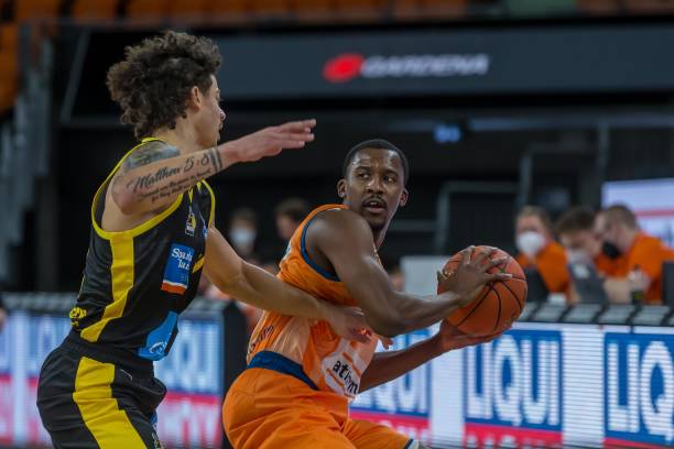 但是他的努 但是他的努