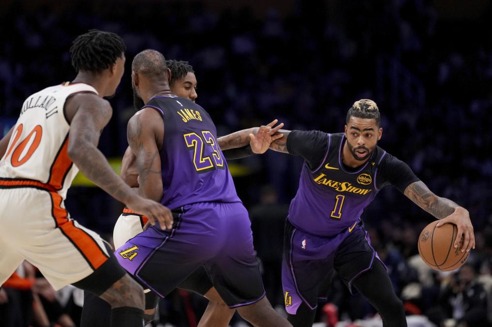 一个让人难 一个让人难