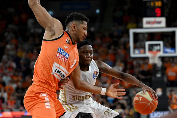 件进行审核 件进行审核