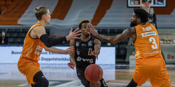 超赛场回归 超赛场回归